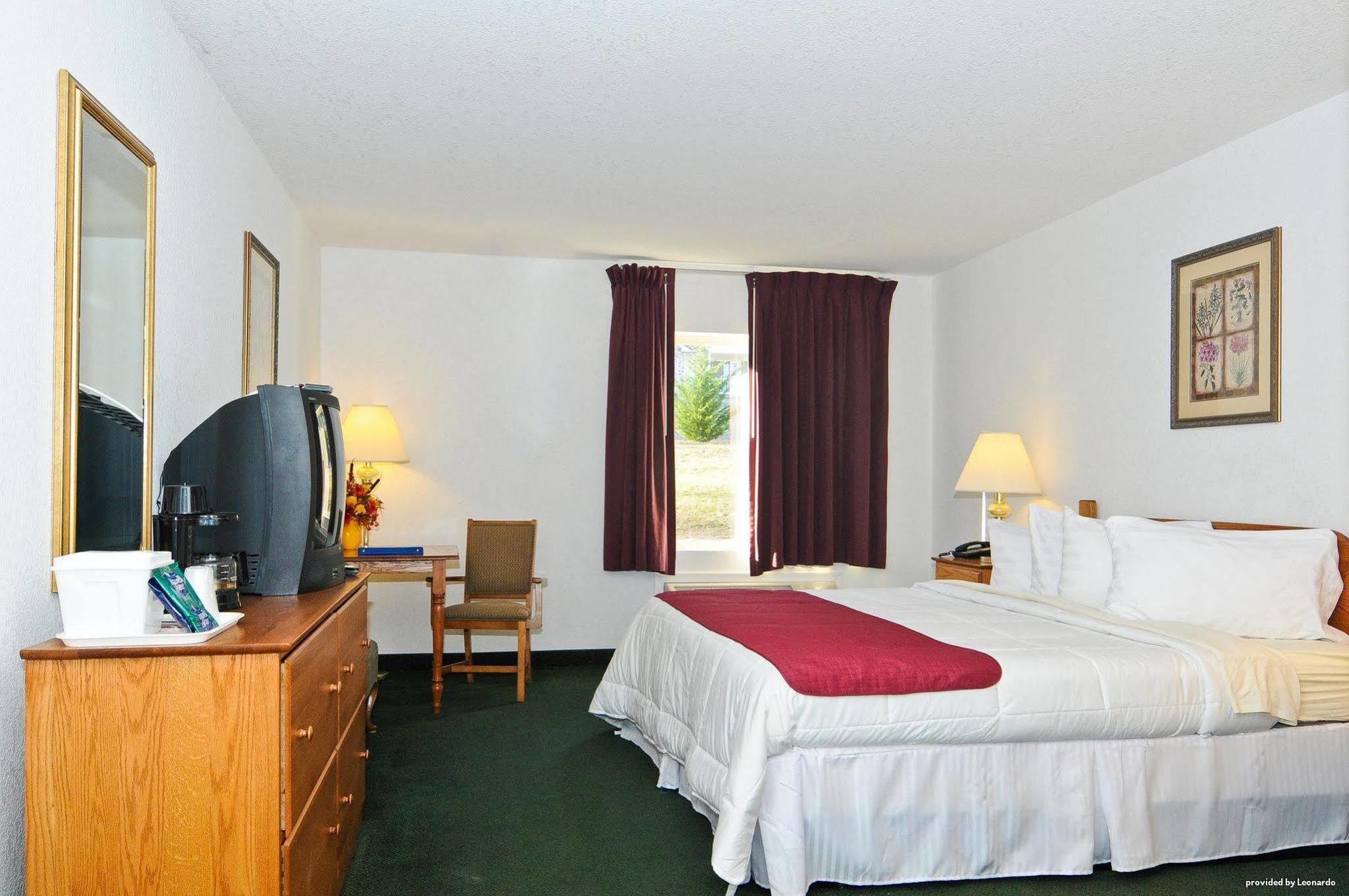 Surestay Plus Hotel By Best Western Berkeley Springs Quarto foto